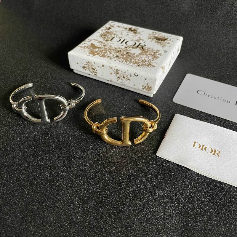 Dior Bracelet 05yxh39